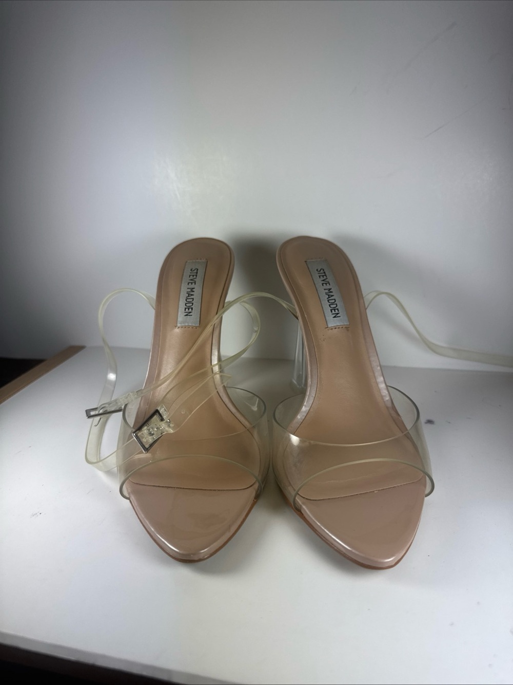 Steve Madden Beki Women’s Size 8 Clear Ankle-Strap High Heel Sandal White/Clear - Picture 3 of 10
